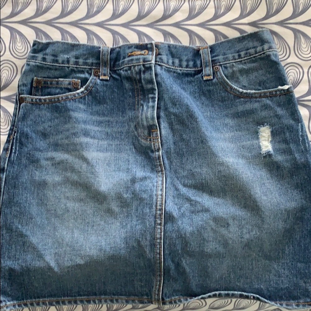 Jcrew Jean skirt in excellent preowned condition